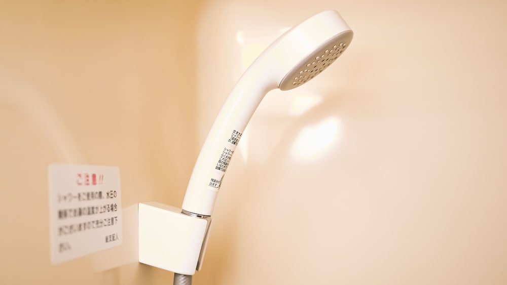 スタンダード ツインルーム 喫煙可 バスルーム11 | 八戸プラザホテル