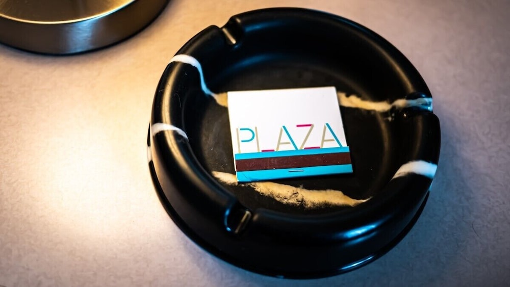 スタンダード ツインルーム 喫煙可 客室10 | 八戸プラザホテル