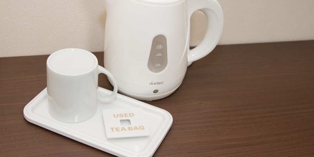 新館 スーペリアツインルーム バストイレ付 禁煙 客室の設備とサービス0 | ホテル若松エクセル