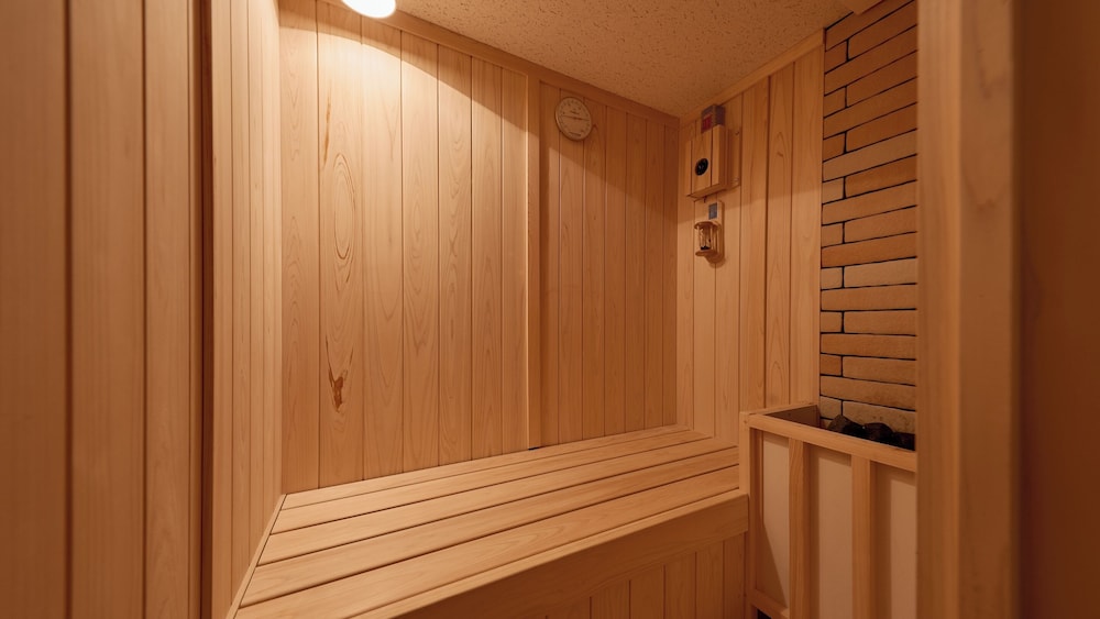 サウナ付和洋室 禁煙 客室の設備とサービス0 | ミッションヒルズホテル