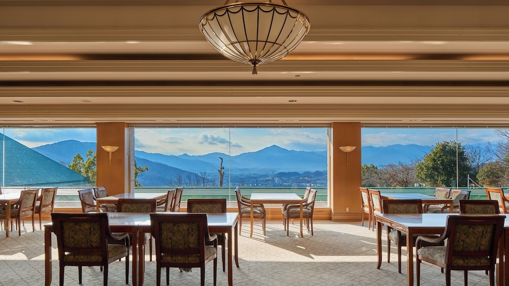 レストラン1 | ミッションヒルズホテル レストラン1 | ミッションヒルズホテル