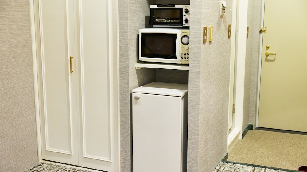 洋室ツインルーム 禁煙 客室の設備とサービス1 | ミッションヒルズホテル