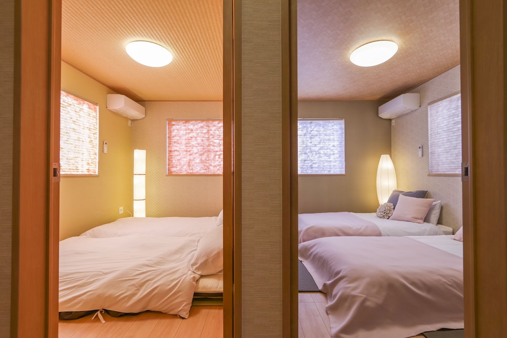 ハウス 4 ベッドルーム 客室2 | 百名テラス