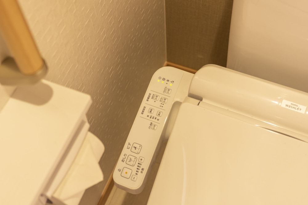 ハウス 4 ベッドルーム バスルーム3 | 百名テラス