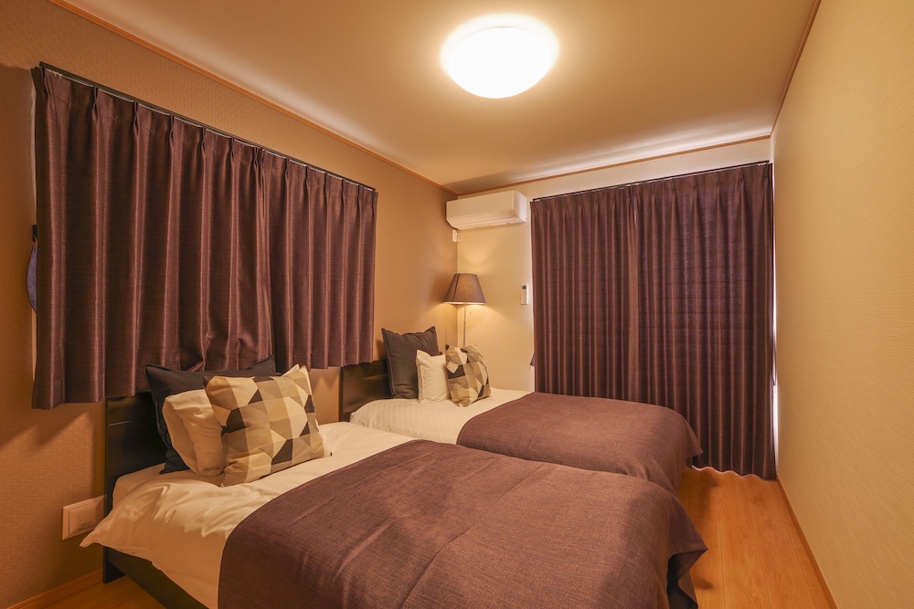 ハウス 4 ベッドルーム 客室10 | 百名テラス