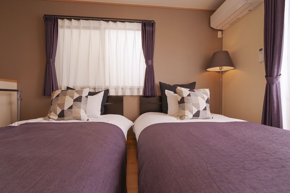 ハウス 4 ベッドルーム 客室6 | 百名テラス