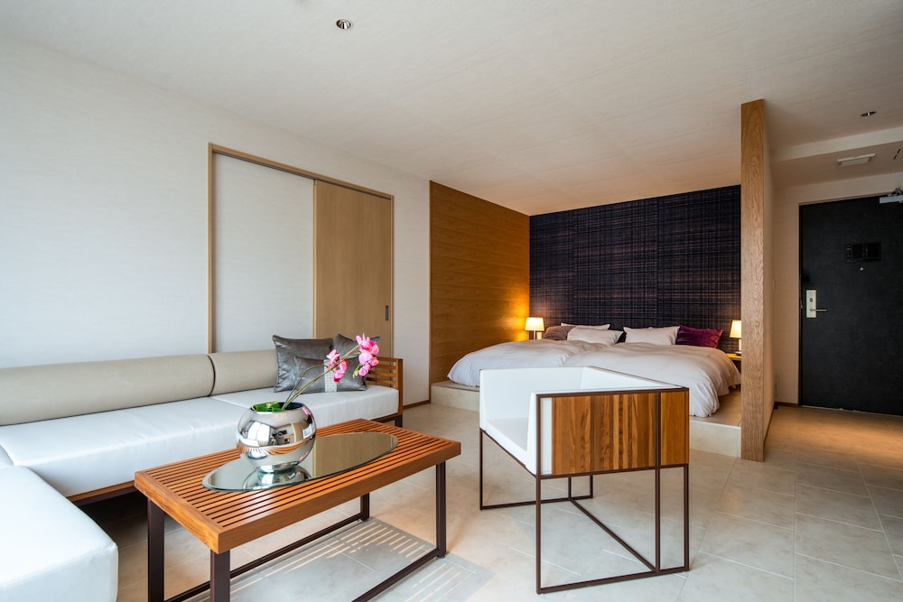 Room#205 スイートルーム ツイン | La Viola