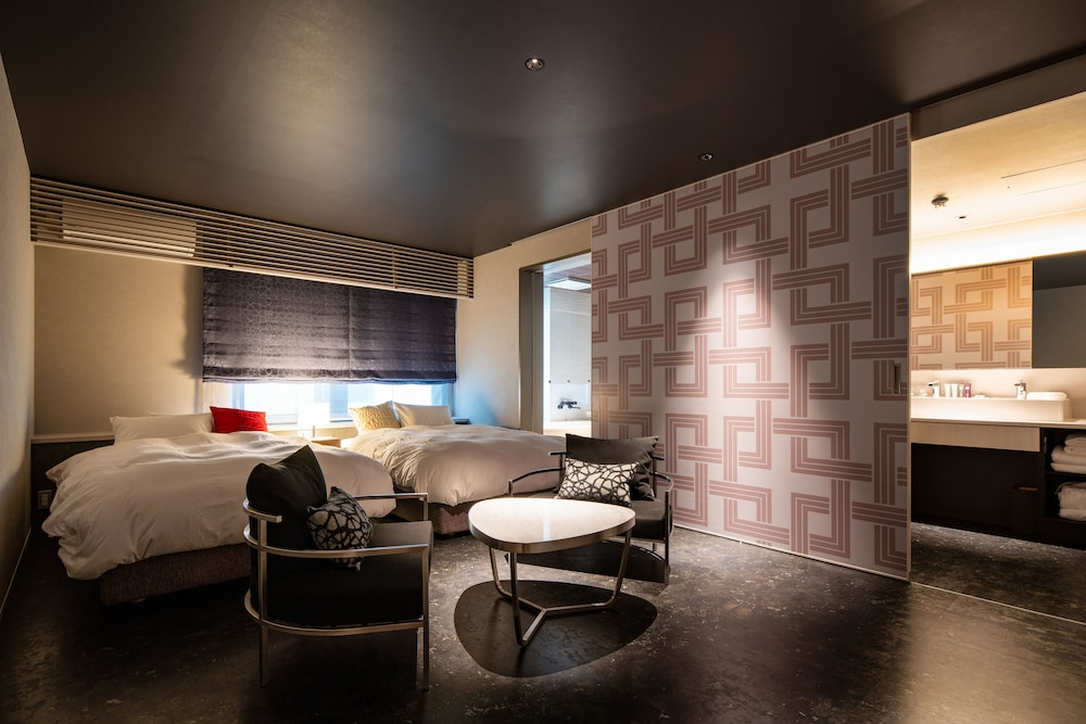 Room#201 スイートルーム ツイン | La Viola