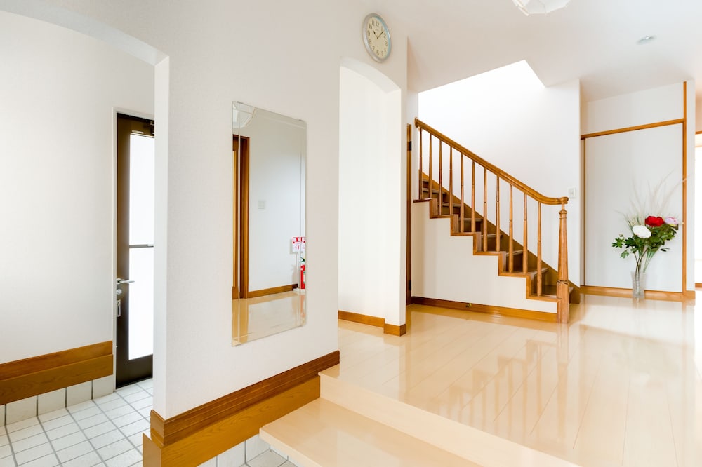 内装1 | +9 station イン 内装1 | +9 station イン