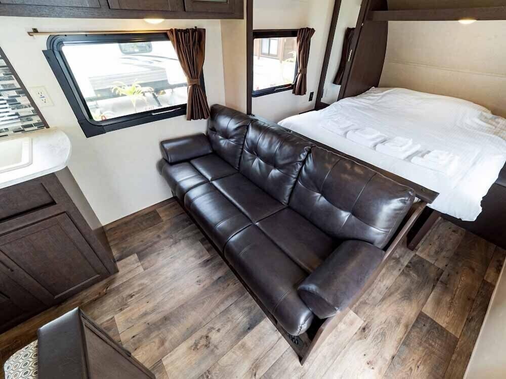 トレーラーハウス 客室6 | ビーチリゾーツホテルカラカウア