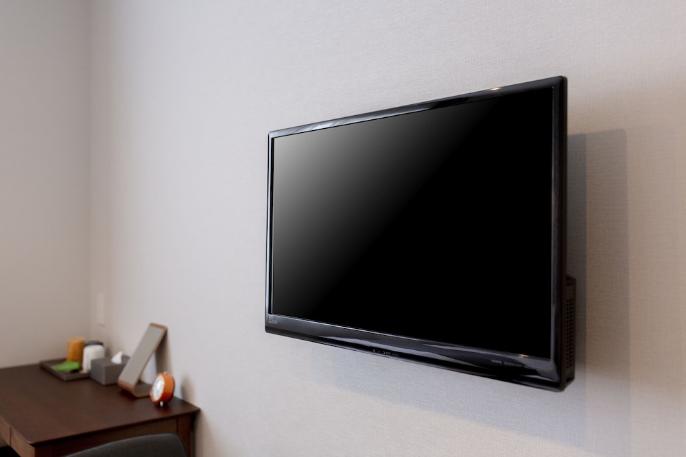 トリプルルーム テレビ0 | エムズホテル 五条 NAGINATAGIRI