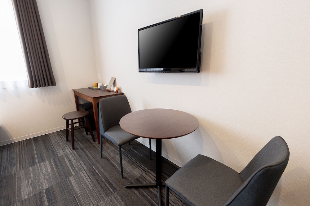 トリプルルーム 客室2 | エムズホテル 五条 NAGINATAGIRI