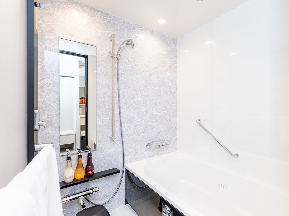 モデレート ダブルルーム バス・トイレセパレート 禁煙 (清掃は3日に1度となります) バスルーム0 | 日和ホテル 大阪なんば駅前