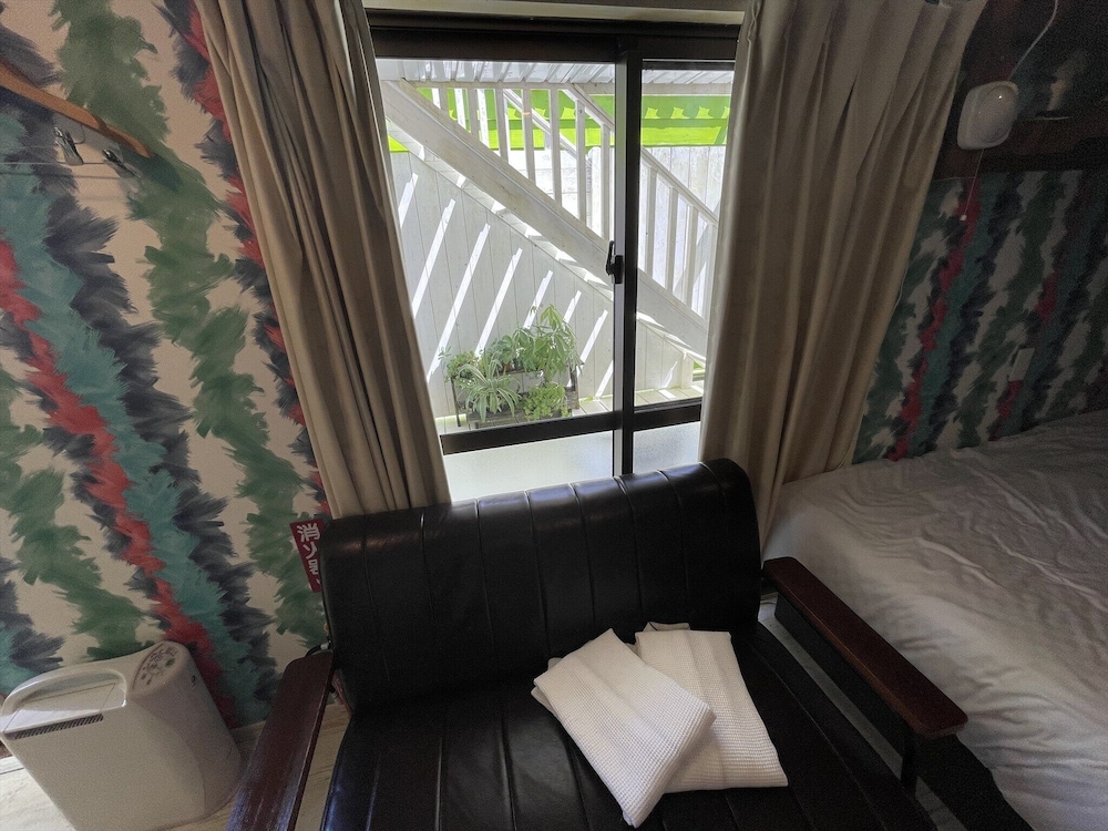 B棟 テラス付きコテージ [禁煙] 客室11 | 幸せになる古宇利島の宿