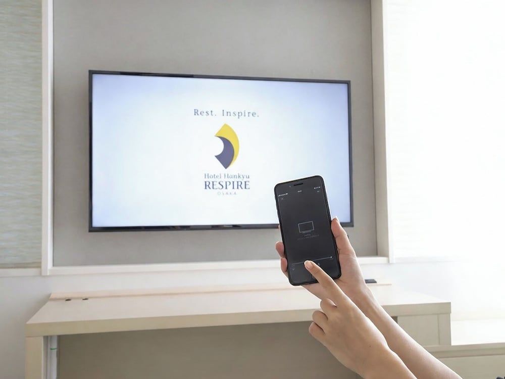 13-23階 ダブル (禁煙) 客室3 | ホテル阪急レスパイア大阪