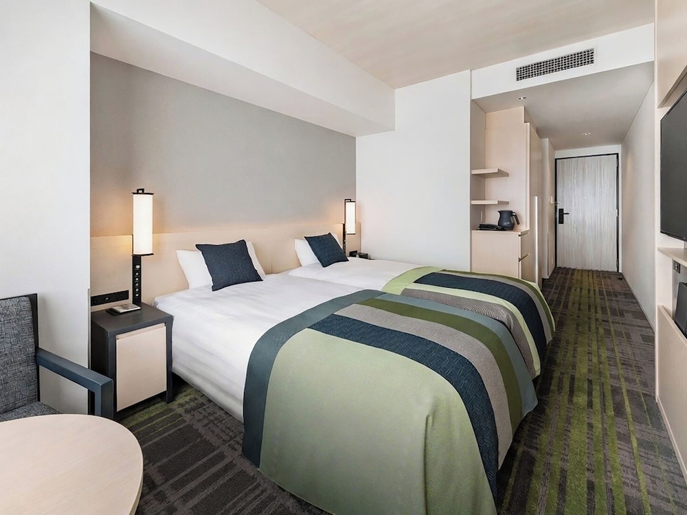 12-23階 スタンダード ツイン (禁煙) 客室2 | ホテル阪急レスパイア大阪