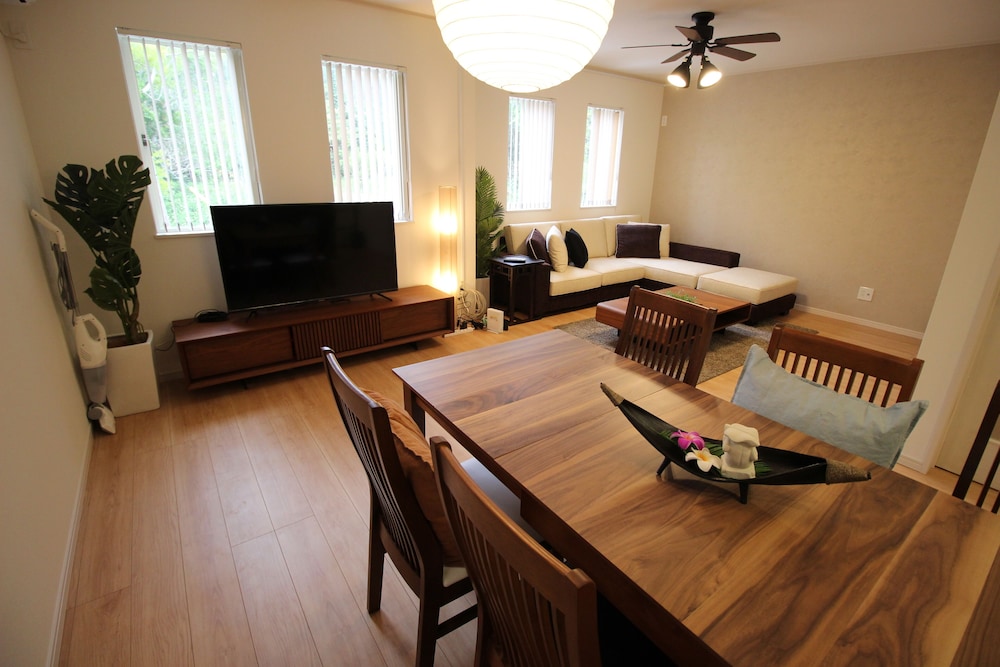 HV-6 リビング エリア3 | HOPE VILLA 恩納村