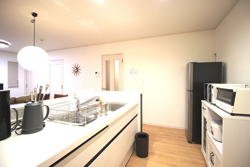 HV-5 専用キッチン0 | HOPE VILLA 恩納村