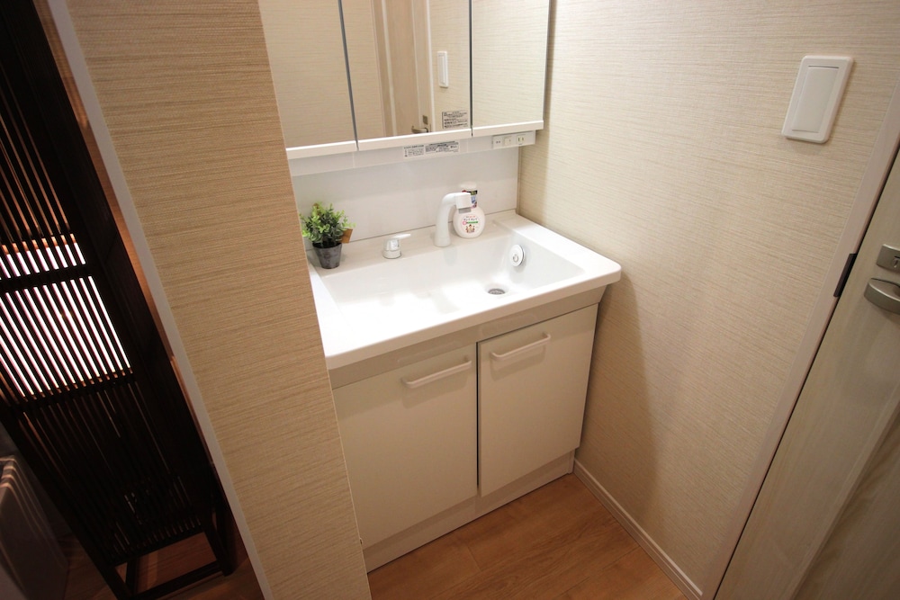 HV-2 バスルーム1 | HOPE VILLA 恩納村