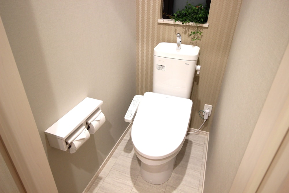 HV-7 バスルーム1 | HOPE VILLA 恩納村