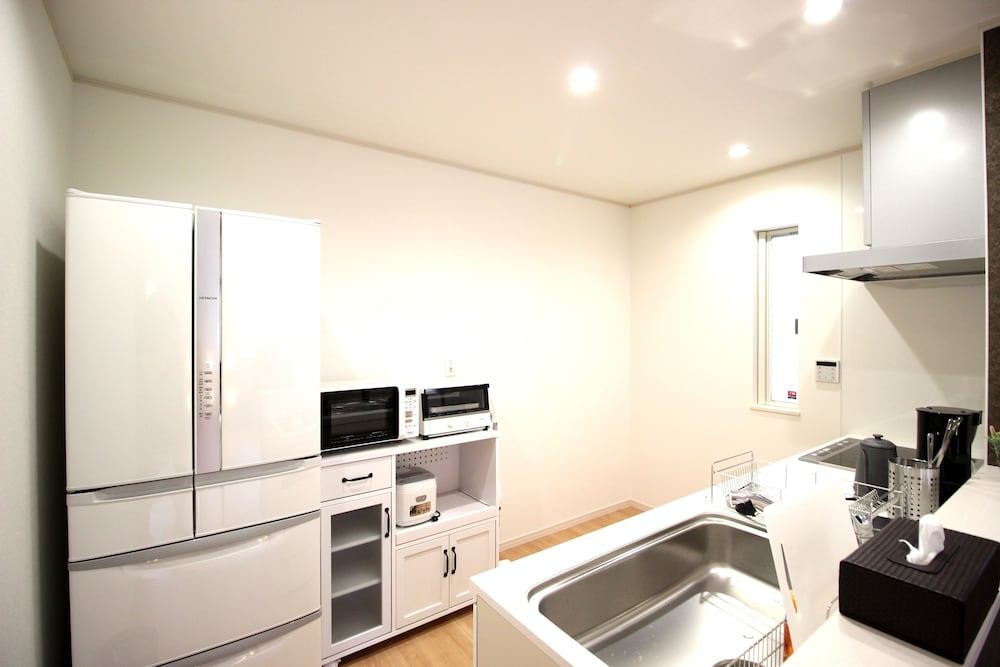 HV-6 専用キッチン1 | HOPE VILLA 恩納村