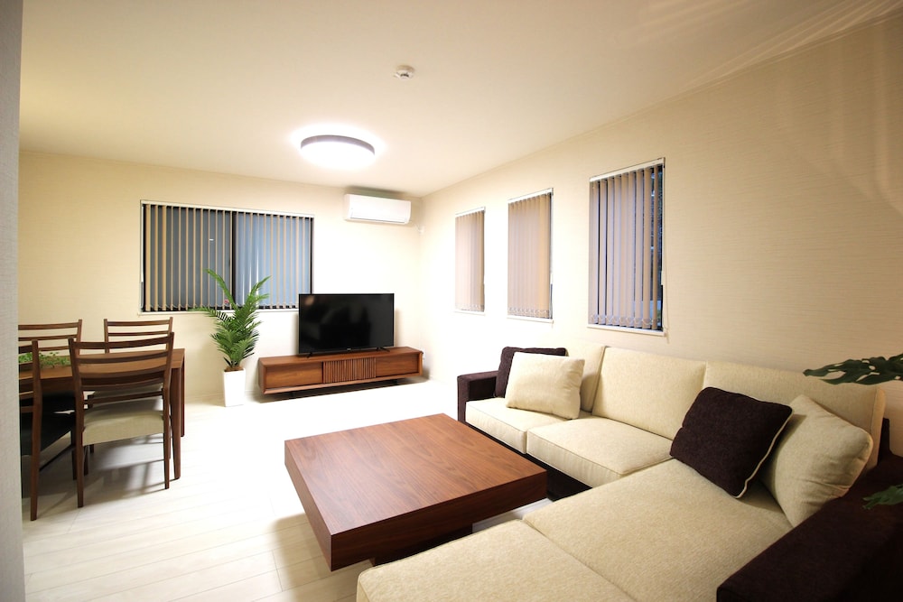 HV-4 リビングルーム0 | HOPE VILLA 恩納村