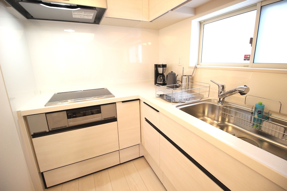 HV-7 専用キッチン0 | HOPE VILLA 恩納村