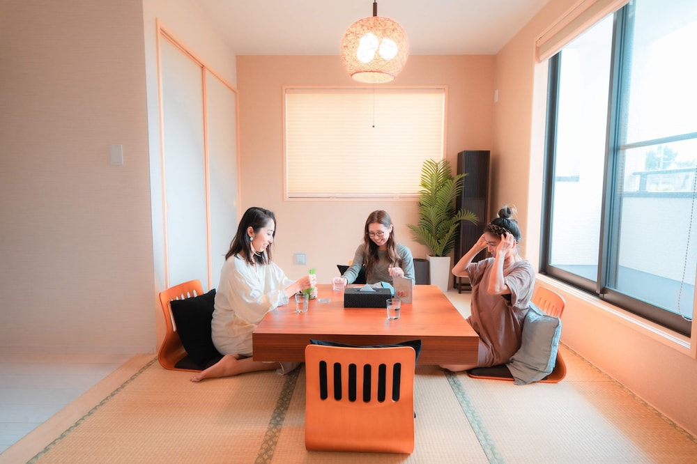 HV-3 リビングルーム0 | HOPE VILLA 恩納村