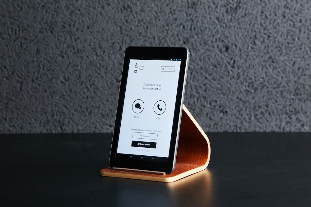 スタンダードルーム ダブルベッド1台 禁煙 客室の設備とサービス3 | ゾンクホテル中洲であい橋