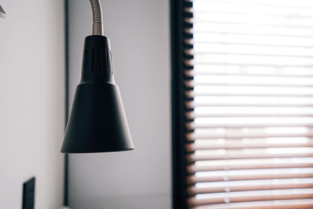 スタンダードルーム ダブルベッド1台 禁煙 客室の設備とサービス7 | ゾンクホテル中洲であい橋