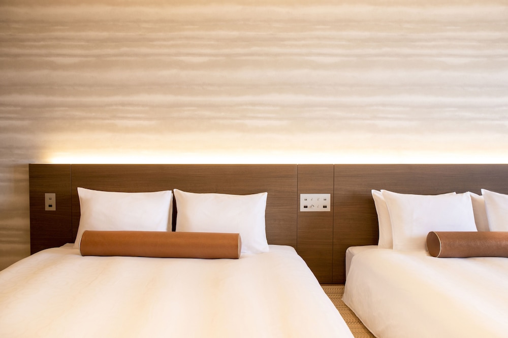 ハイフロアロイヤルグランデルーム 禁煙 客室1 | からくさホテルグランデ新大阪タワー