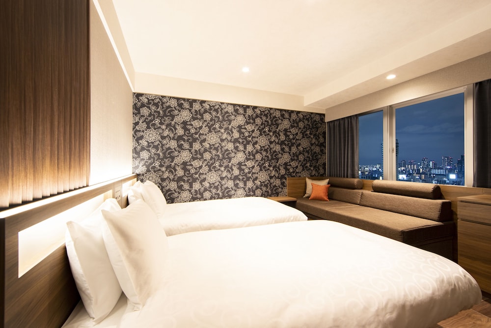 ハイフロアスーペリアツイン with Sofa Bed | からくさホテルグランデ新大阪タワー