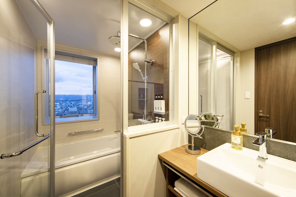 ハイフロアロイヤルグランデルーム 禁煙 バスルーム0 | からくさホテルグランデ新大阪タワー