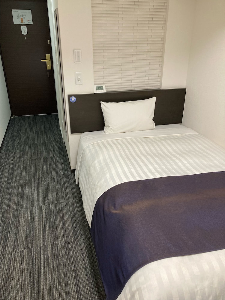 セミダブルルーム | 新橋アーバンホテル