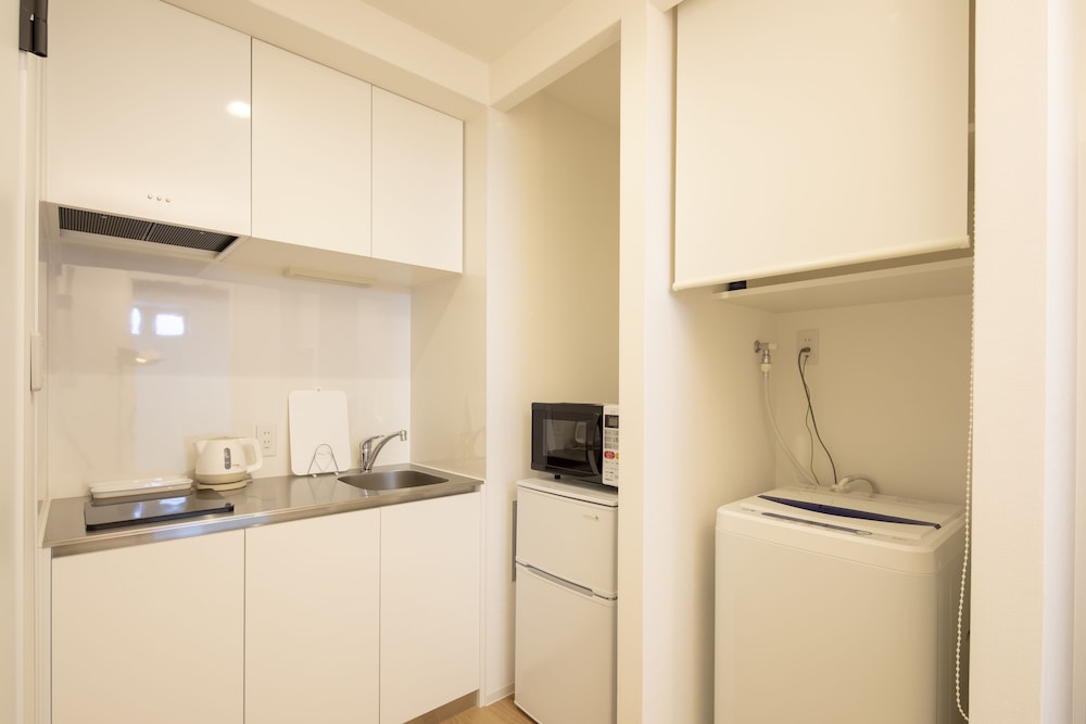 301 スタンダードトリプルルーム 禁煙 専用簡易キッチン1 | Family Inn 慶