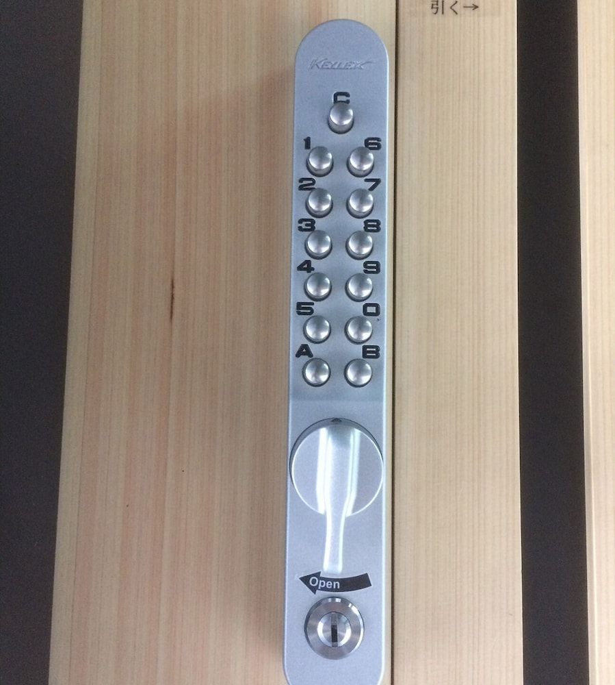 301 スタンダードトリプルルーム 禁煙 客室の設備とサービス1 | Family Inn 慶