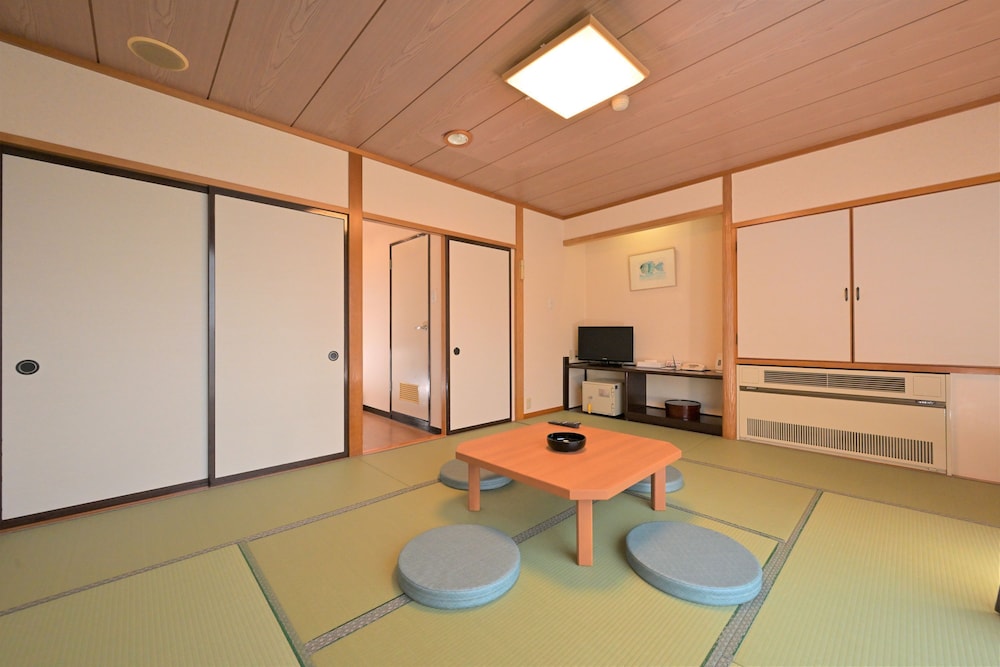 風呂付和室 (禁煙) 客室1 | スパリゾートハワイアンズ ホテルハワイアンズ