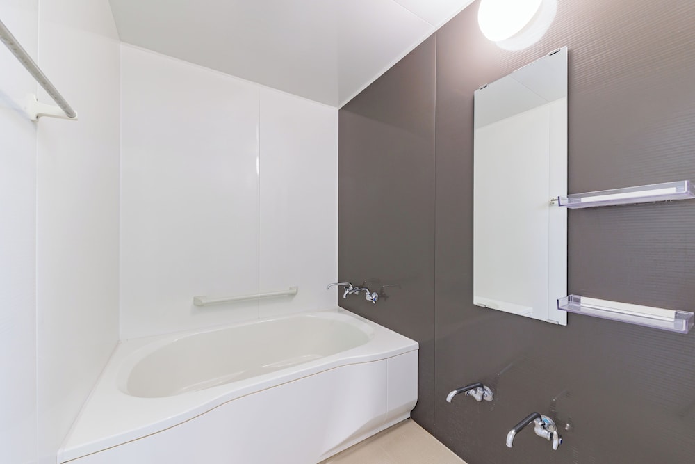 かぞくスイート和洋　ツイン＋4.5畳（禁煙） バスルーム1 | スパリゾートハワイアンズ ホテルハワイアンズ