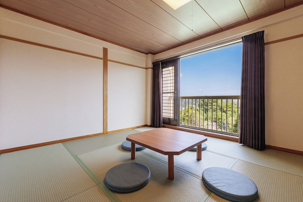 喫煙 風呂付和室 客室2 | スパリゾートハワイアンズ ホテルハワイアンズ