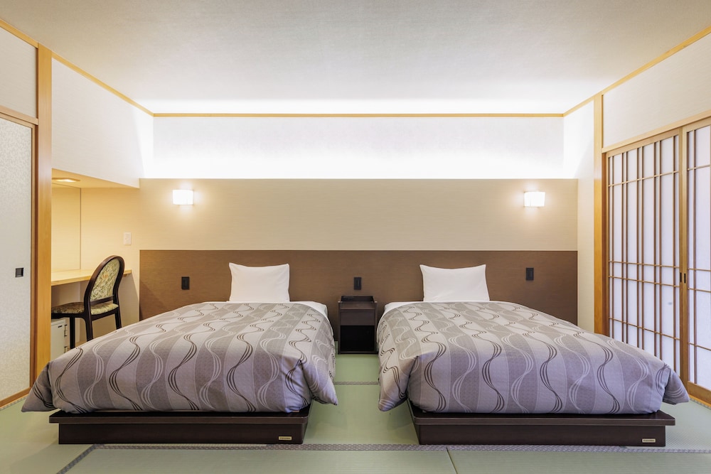 やすらぎ亭B（禁煙） 客室2 | スパリゾートハワイアンズ ホテルハワイアンズ