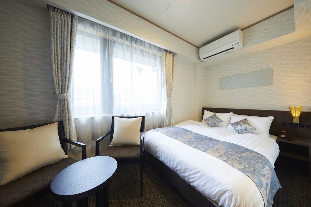 スタンダードダブル 客室2 | Rinn Miyagawacho Grande