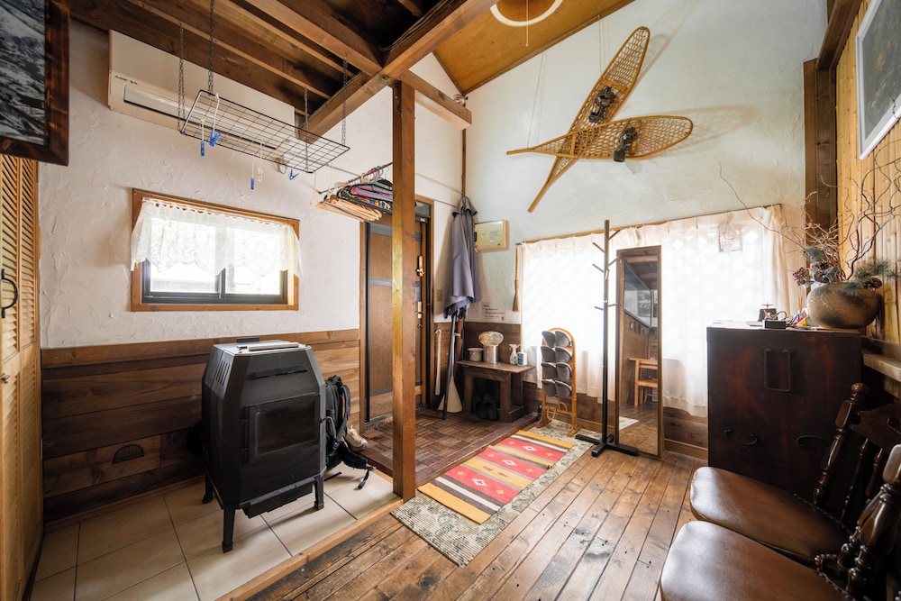 内部エントランス1 | 仙人キャビン白馬