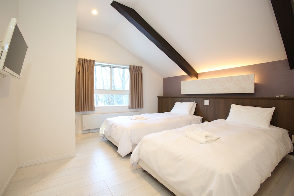 客室1 | イーグルハウス白馬