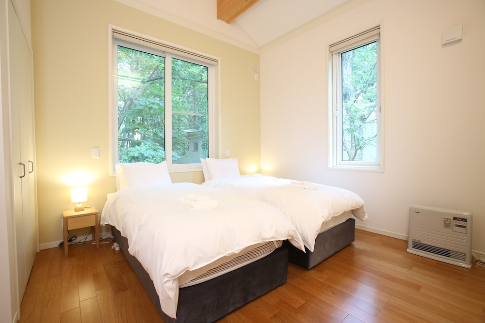 客室1 | キャッツビラ白馬 3&4