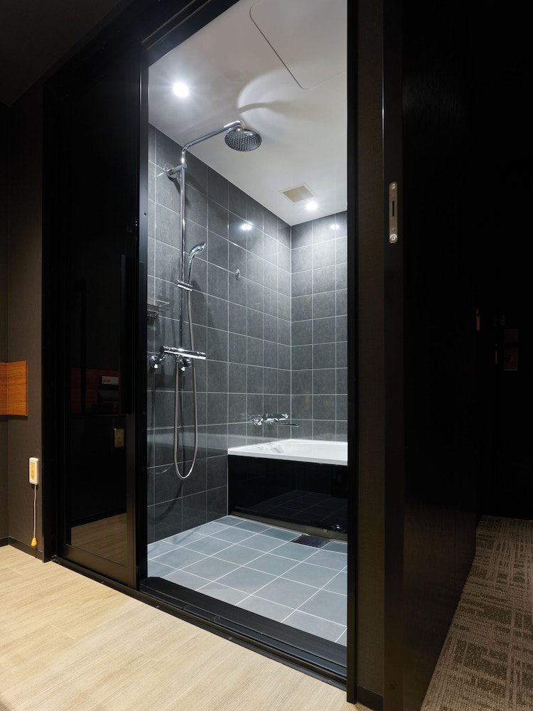 アクセシブルクイーン (バルコニー付) (禁煙) 客室3 | 三井ガーデンホテル神宮外苑の杜プレミア