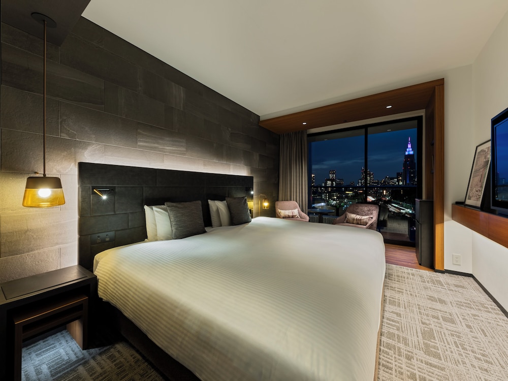 スタンダードワイドキング禁煙（2460mm x 2050mm) 客室1 | 三井ガーデンホテル神宮外苑の杜プレミア