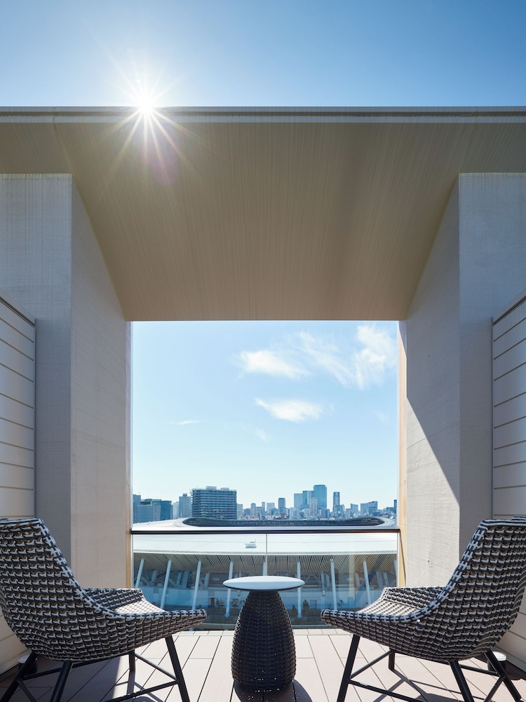 ジュニアスイートキング (バルコニー付) (禁煙) 客室4 | 三井ガーデンホテル神宮外苑の杜プレミア