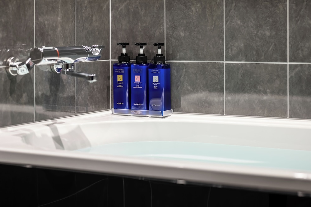 スタンダードワイドキング禁煙（2460mm x 2050mm) バスルーム0 | 三井ガーデンホテル神宮外苑の杜プレミア