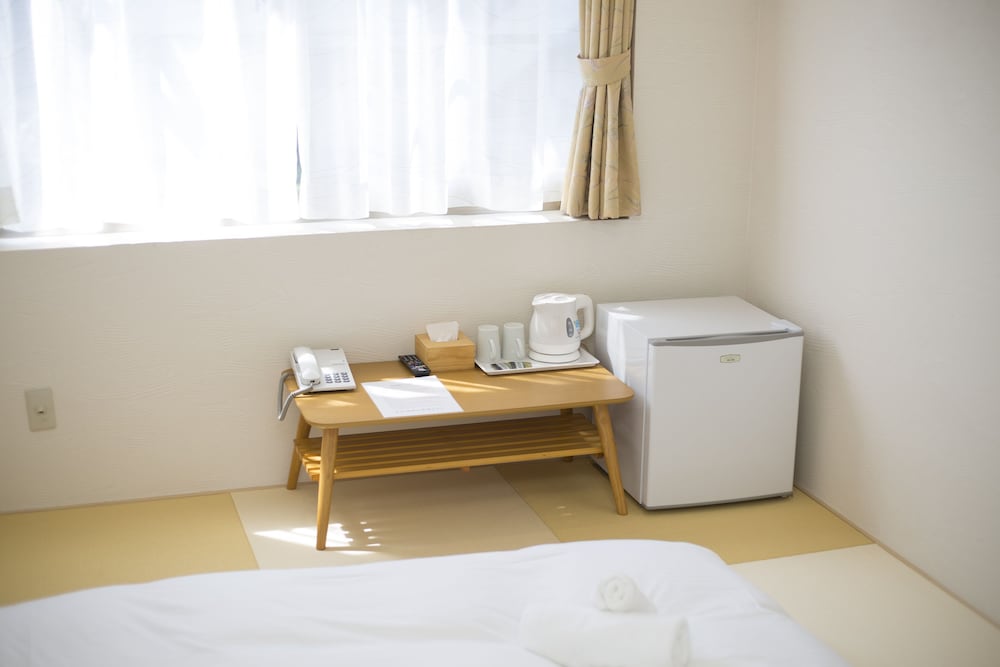 和室 2人部屋 エキストラ布団付き 客室1 | 道頓堀心斎橋ホテル