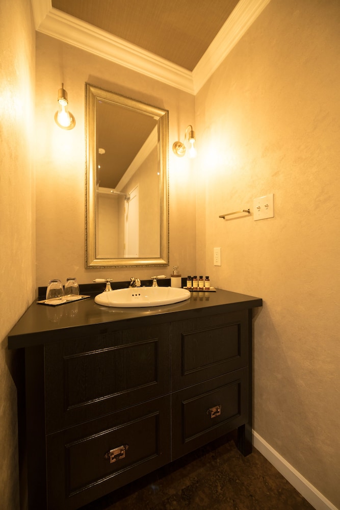 スーペリア　キングルーム　ニュアンス バスルーム0 | ホテル四季彩 京都